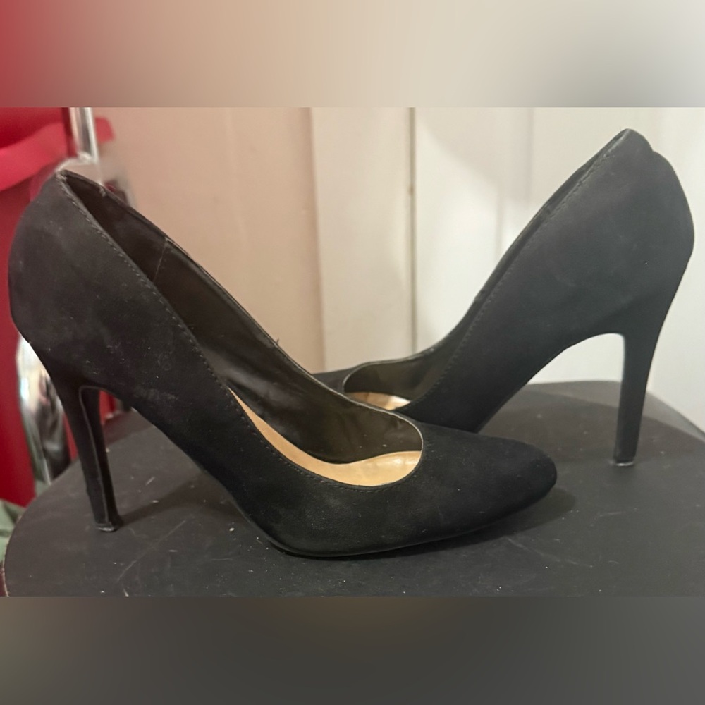 LC Lauren Conrad Black Stiletto Heels